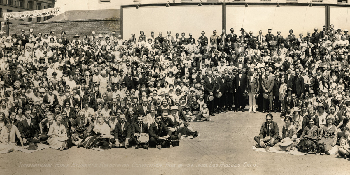 1923 — Cem anos atrás | Sentinela