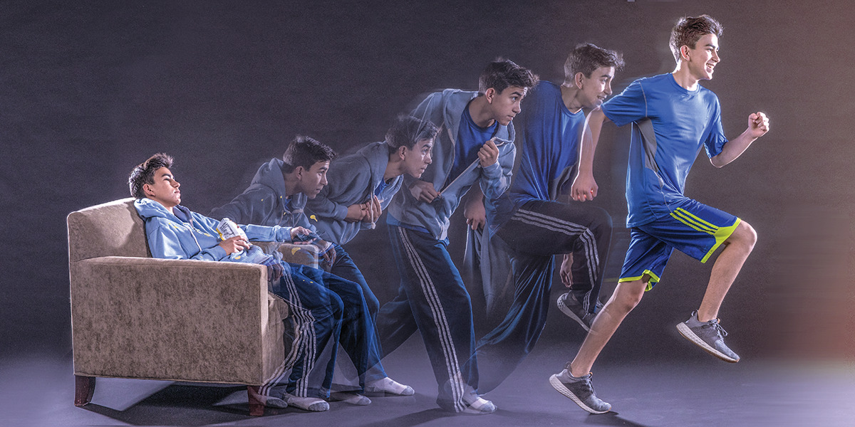 Kokrakli ayollarni tranniyada sikishadigan uy videolarining ajoyib porno toplami. Yalangoch qizlar onanizm veb-kamera video