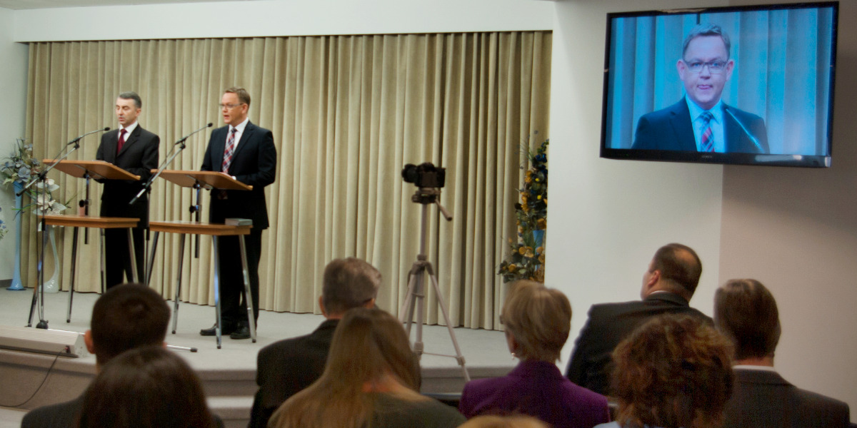 Ukraine War Zone: Jehovah's Witnesses' Broadcast